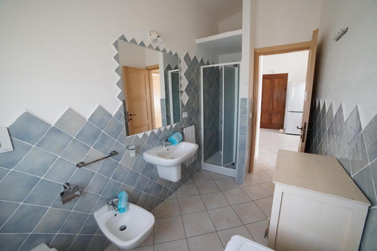 Villa Da Luciana オロゼーイ エクステリア 写真